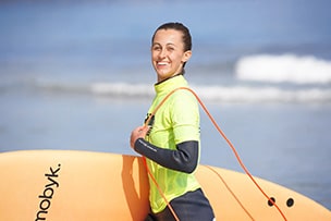 Campamentos de surf en agosto
