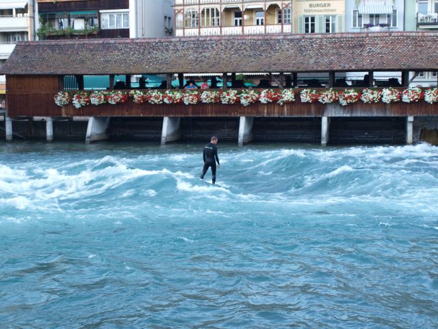 Thun surf