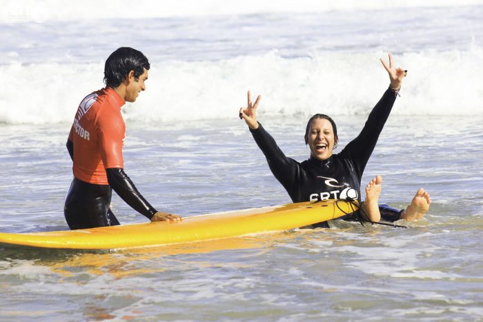 Aprender a Surfear a Partir De Los 40, ¿Es Demasiado Tarde?