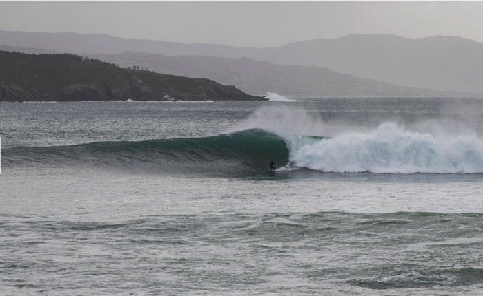 Llega El Invierno y Llegan Las Olas XXL a La Costa Da Morte