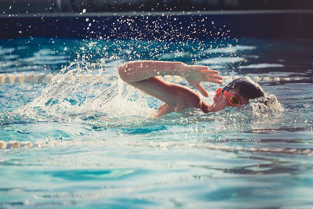 Natación y Surf: Mejora Resistencia, Potencia y Respiración