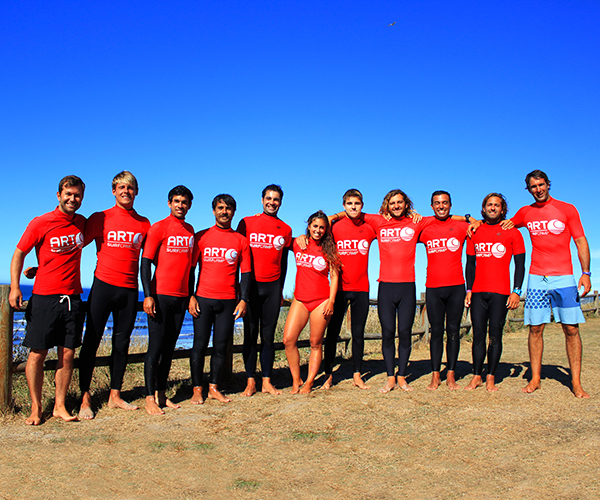 monitores escuela de surf