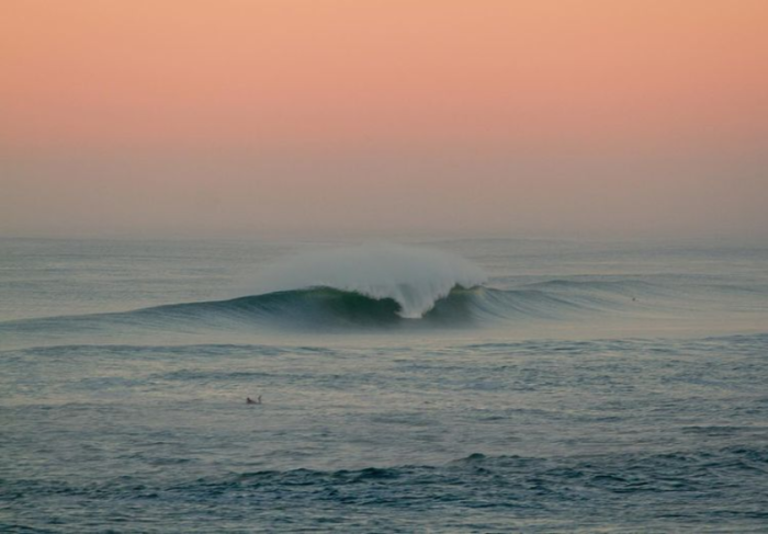 5 cuentas de fotografía de surf para inspirarte Este verano