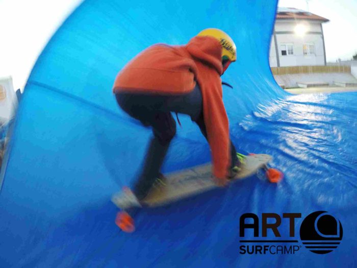 ¿Surf o Skate? Aquí Hacemos Tarp Surfing!