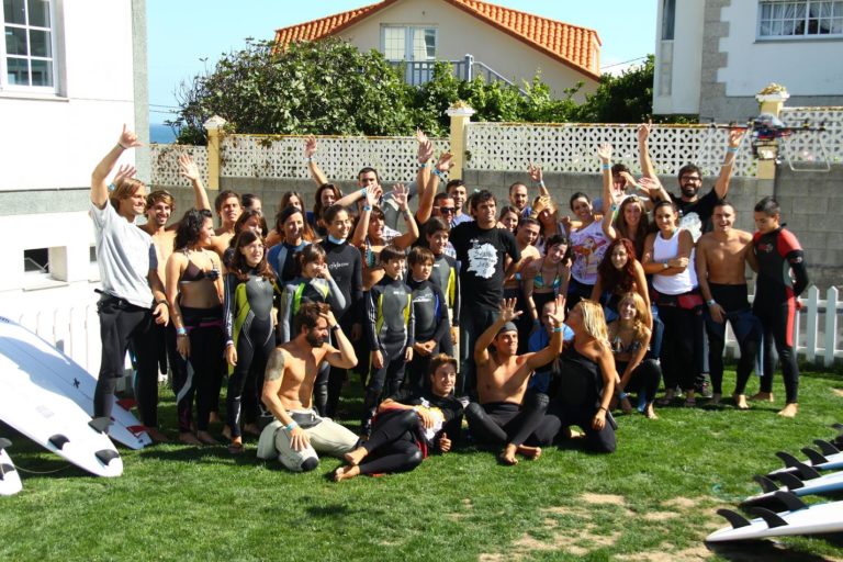 Resumen 1º Parte Jornada Iniciación Al Surf De Tuenti En Art Surf Camp
