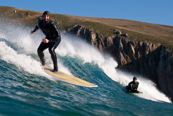 Equipamiento Surf – Todo Lo Que Necesitas Para Aprender a Surfear