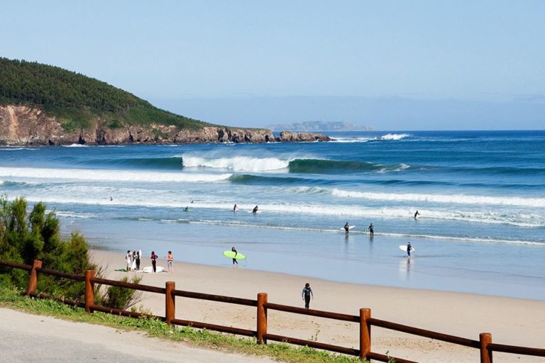 5 Razones Para Venir a Surfear a Galicia